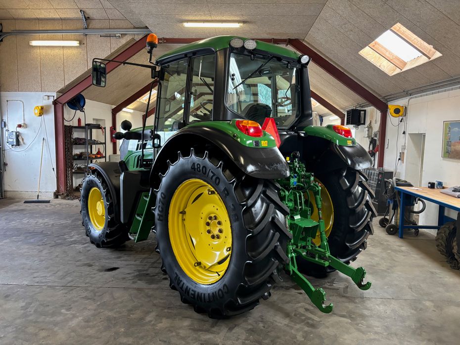 John Deere 6125M - Traktorer - Traktorer 4 wd - 3