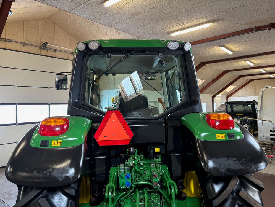 John Deere 6125M - Traktorer - Traktorer 4 wd - 11