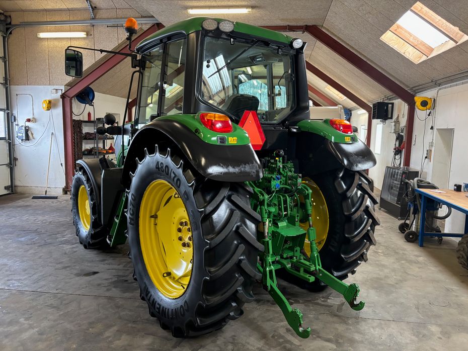 John Deere 6125M - Traktorer - Traktorer 4 wd - 9
