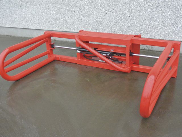 - - - Balleklemme 800 kg til Bigballer