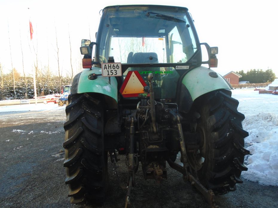 Deutz-Fahr Agrotron 106 M/ Hauer PomC 110 Frontlæsser - Traktorer - Traktorer 4 wd - 5