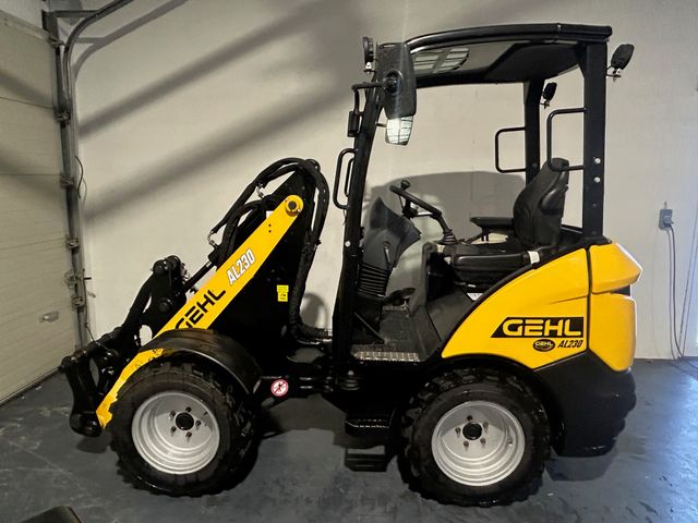 Gehl AL 230