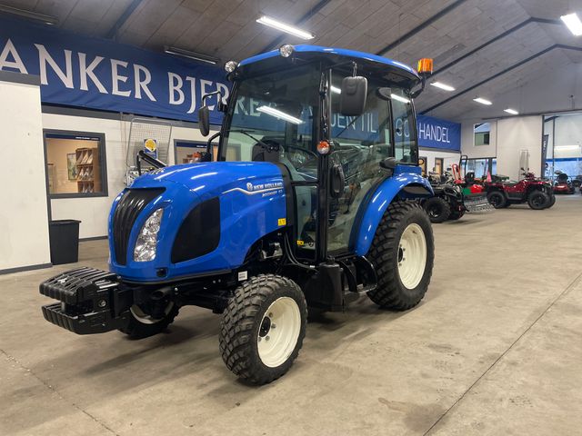 New Holland BOOMER 40 HST