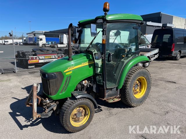 John Deere 3720