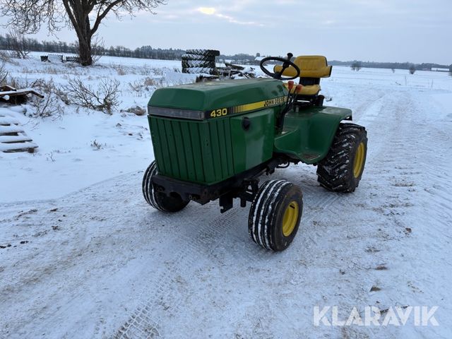 John Deere 430