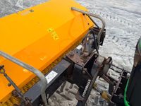 John Deere 3720 eHydro - Traktorer - Kompakt traktorer - 23