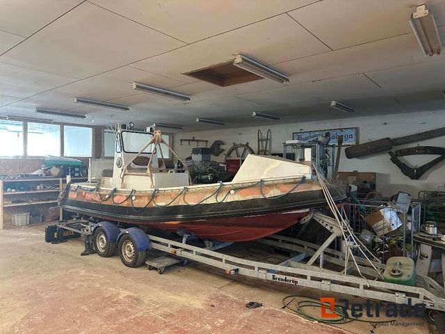 RIB båd med trailer 