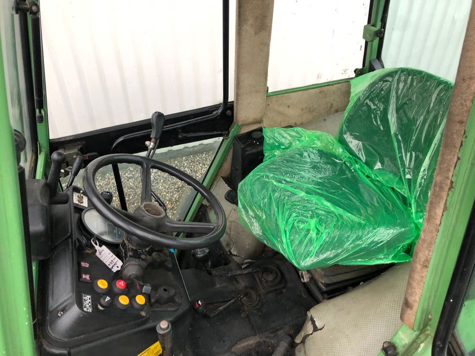 Fendt 250V Med Frontlæsser. Få timer - Traktorer - Traktorer 2 wd - 7