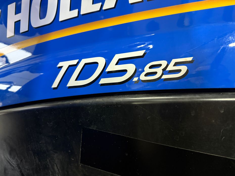 New Holland TD5.85 - Traktorer - Traktorer 4 wd - 10