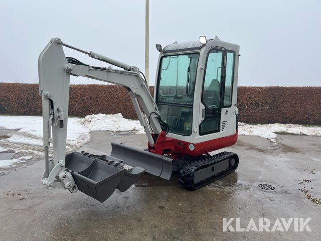 Takeuchi TB016