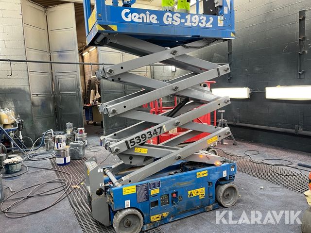 Genie GS-1932