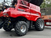 Case IH Axial Flow Case IH Axial - Flow 8250 4WD - Høstmaskiner - Mejetærskere - 8