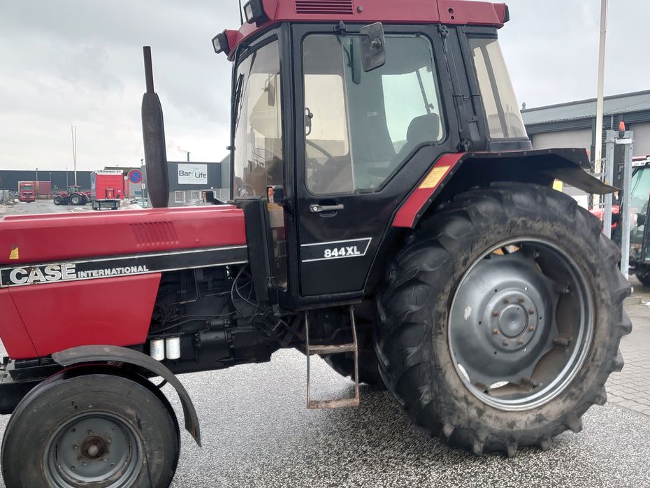 Case IH 844XL - Traktorer - Traktorer 2 wd - 14