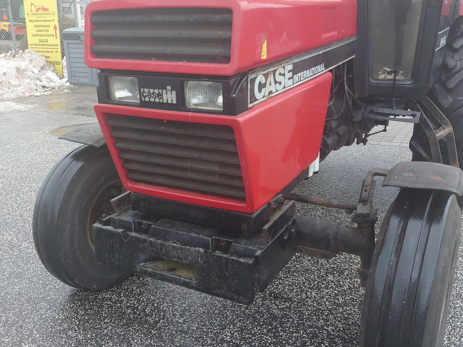 Case IH 844XL - Traktorer - Traktorer 2 wd - 4