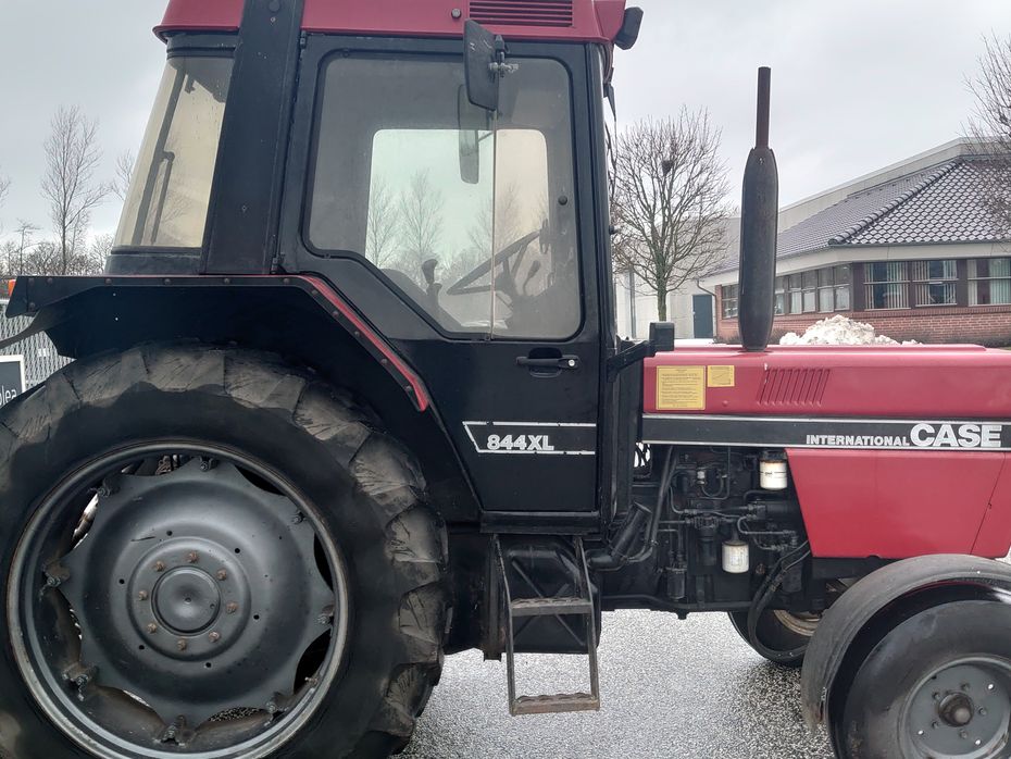Case IH 844XL - Traktorer - Traktorer 2 wd - 6