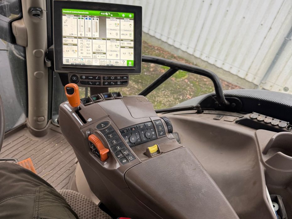 John Deere 6175R Autopower - Traktorer - Traktorer 4 wd - 5