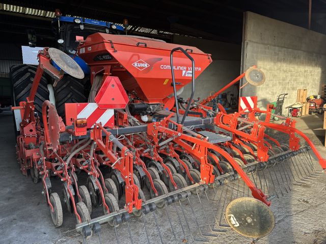 Kuhn hr4004 0g Combiliner LC4000. Kun sået 1.600 ha.