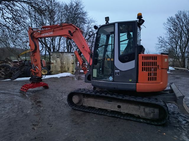Hitachi ZX 85