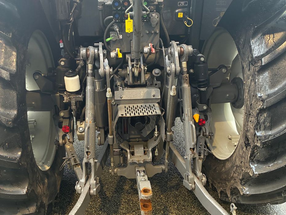 Valtra A114 H4 - Traktorer - Traktorer 4 wd - 6