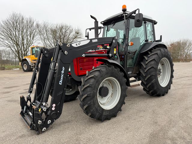 Massey Ferguson 4435