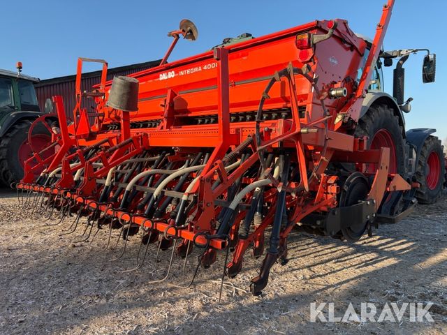 Kuhn Integra 4000