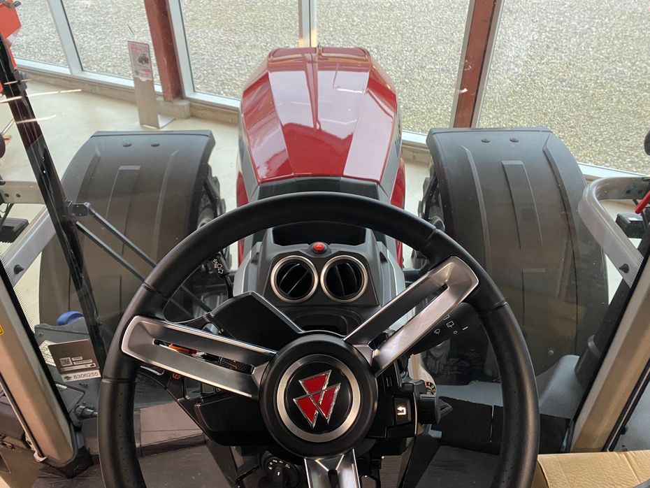 Massey Ferguson 8S-305 Dyna VT Exclusive - Traktorer - Traktorer 4 wd - 10