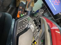 Massey Ferguson 8S-305 Dyna VT Exclusive - Traktorer - Traktorer 4 wd - 9