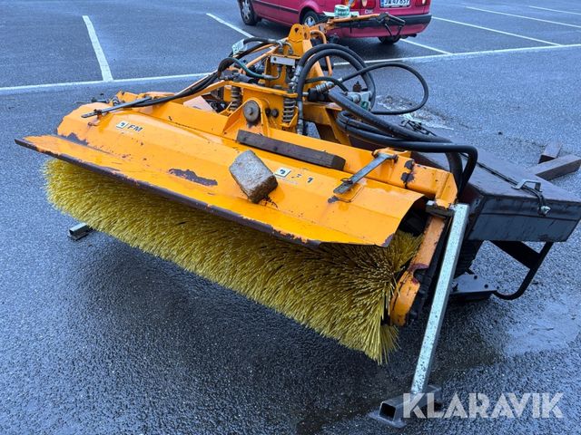 FM Maskiner  HFA fejemaskine