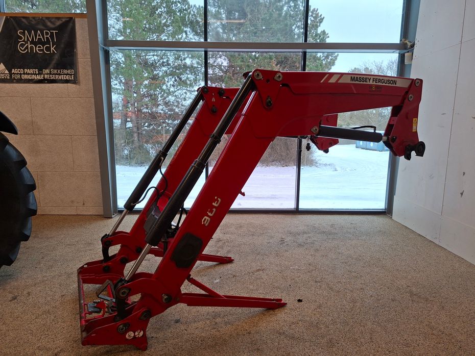 Massey Ferguson 6615 Essential - Traktorer - Traktorer 4 wd - 7