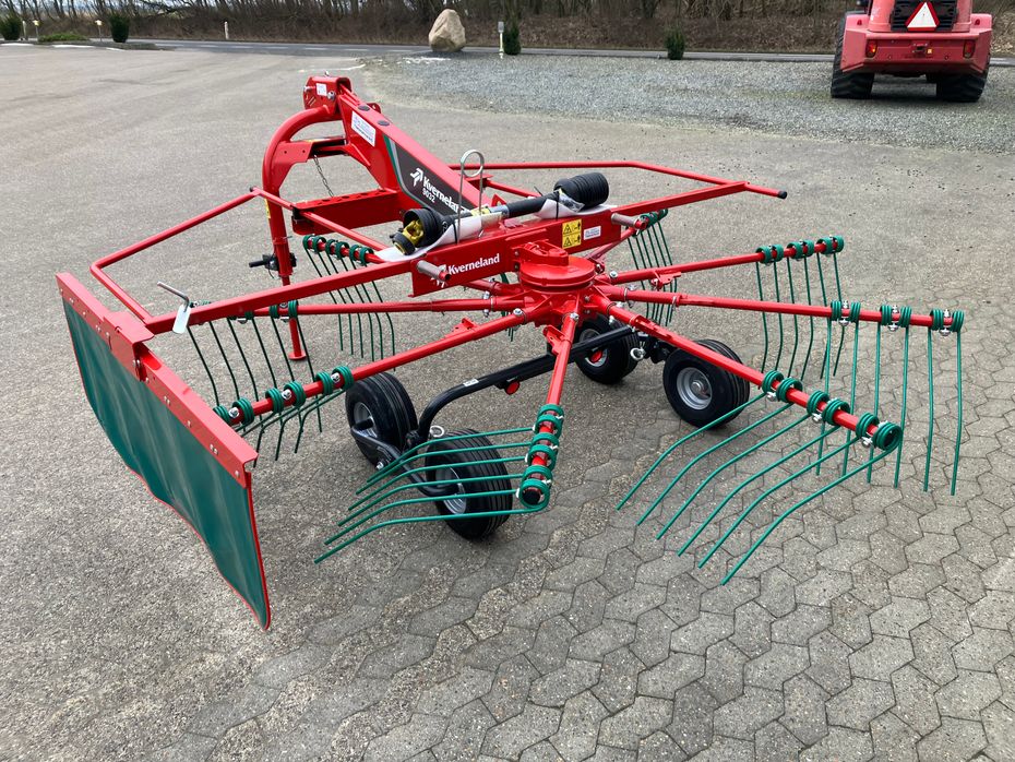 Kverneland 9032 rotorrive - Hø- og halmhåndtering - River og vendere - 3