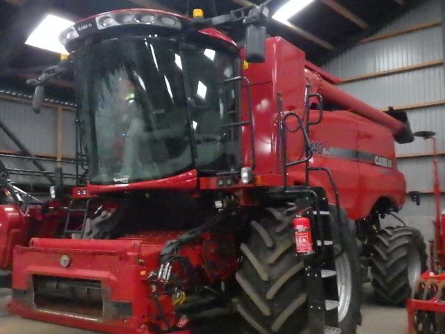 Case IH Axial Flow 6140
