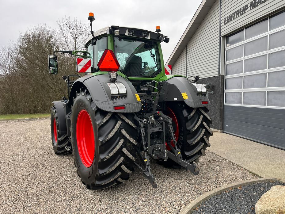 Fendt 828 Vario S4 Profi Plus Med frontlift - Traktorer - Traktorer 4 wd - 15