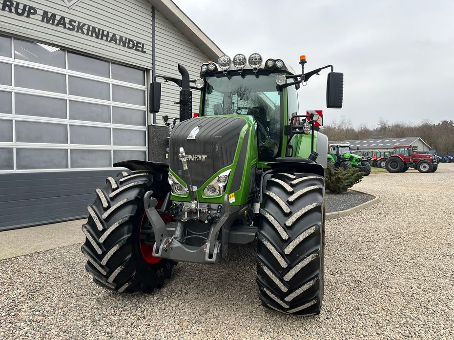 Fendt 828 Vario S4 Profi Plus Med frontlift - Traktorer - Traktorer 4 wd - 13