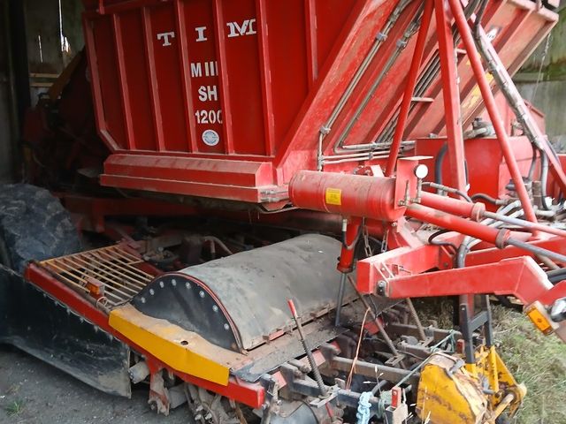 Tim 3 rækket roeoptager med svensk bagende. Velholdt maskine i god stand.