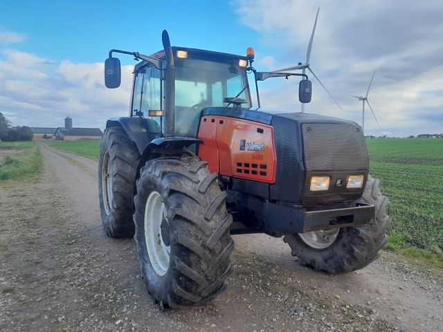 Valmet 8450 Mega