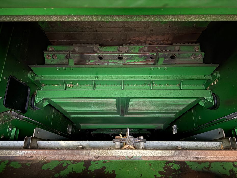 John Deere S690 + 30” 630R skærebord - Høstmaskiner - Mejetærskere - 14