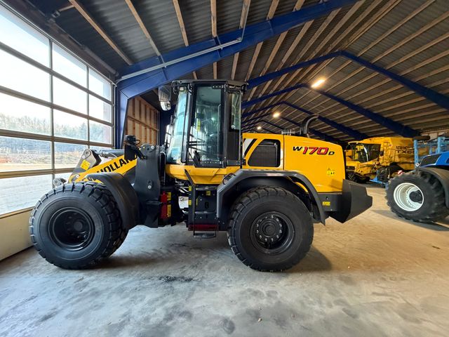 New Holland W170D