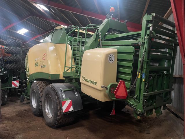 KRONE Big Pack 4X4 High Speed