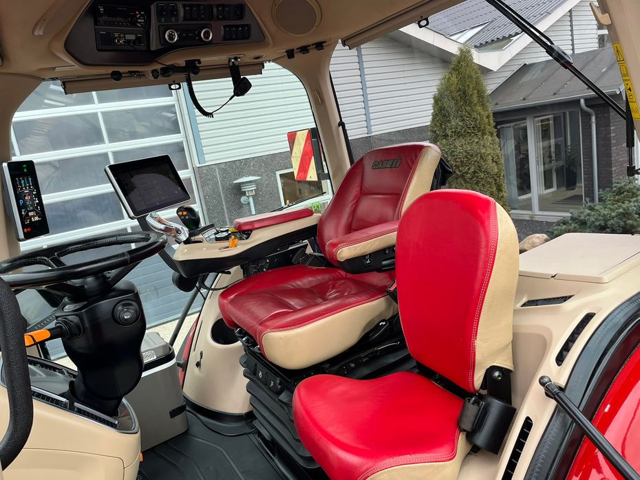 Case IH Magnum 340 CVXDrive AFS Connect Med frontlift og frontpto - Traktorer - Traktorer 4 wd - 7