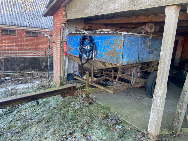 Herborg Kornkasse på vogn