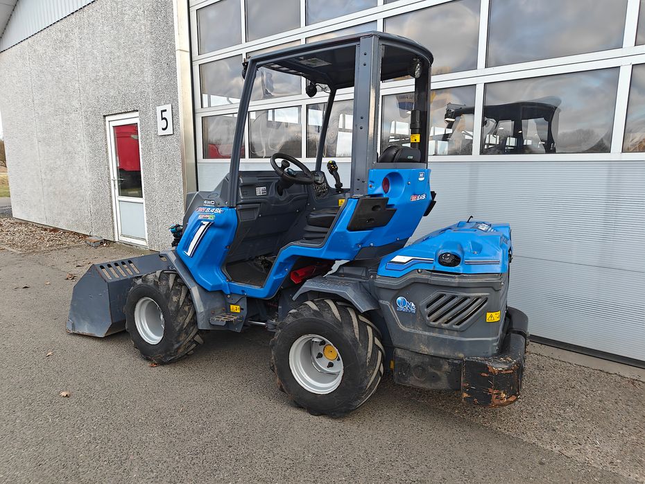 MultiOne 8.4Sk KUN 350 timer - Læssemaskiner - Minilæssere - 6