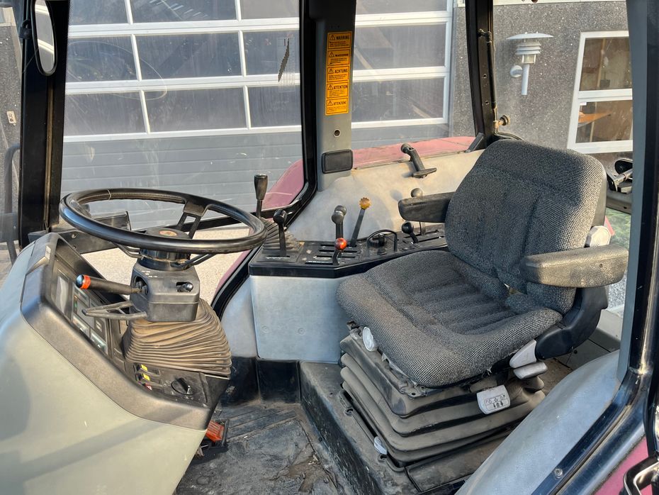 Case IH Maxxum 5150 Plus Med frontlift - Traktorer - Traktorer 4 wd - 6