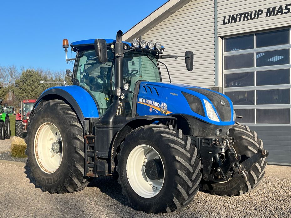 New Holland T7.315 Med frontlift - Traktorer - Traktorer 4 wd - 16