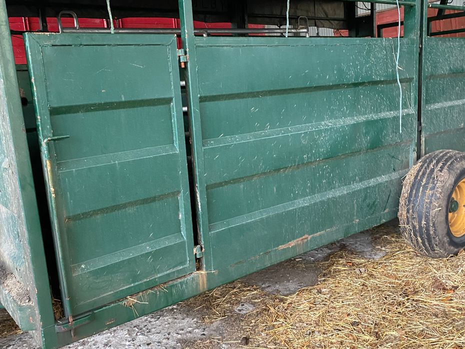 - - - Kreaturvogn - Vogne - Dyretransportvogne - 1