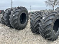 Vredestein 710/70R42 + 600/70R30 Afmonteret. VF - Traktor tilbehør - Dæk - 1