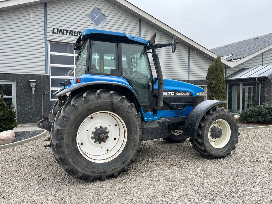 New Holland 8670 SuperSteer og frontlift - Traktorer - Traktorer 4 wd - 13