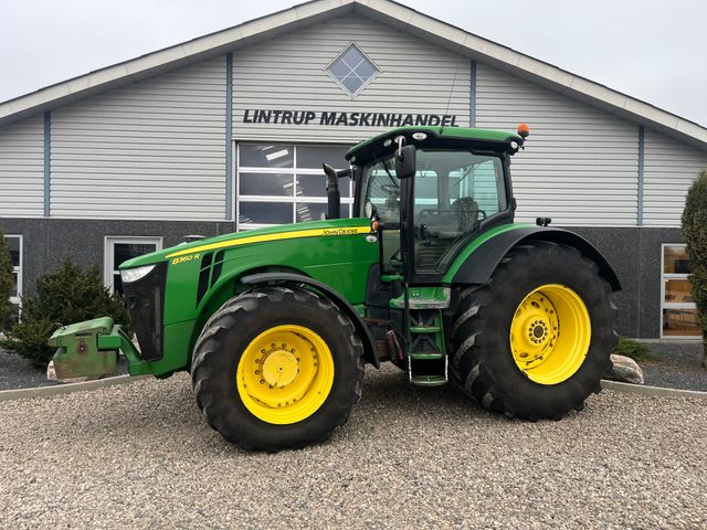 John Deere 8360R