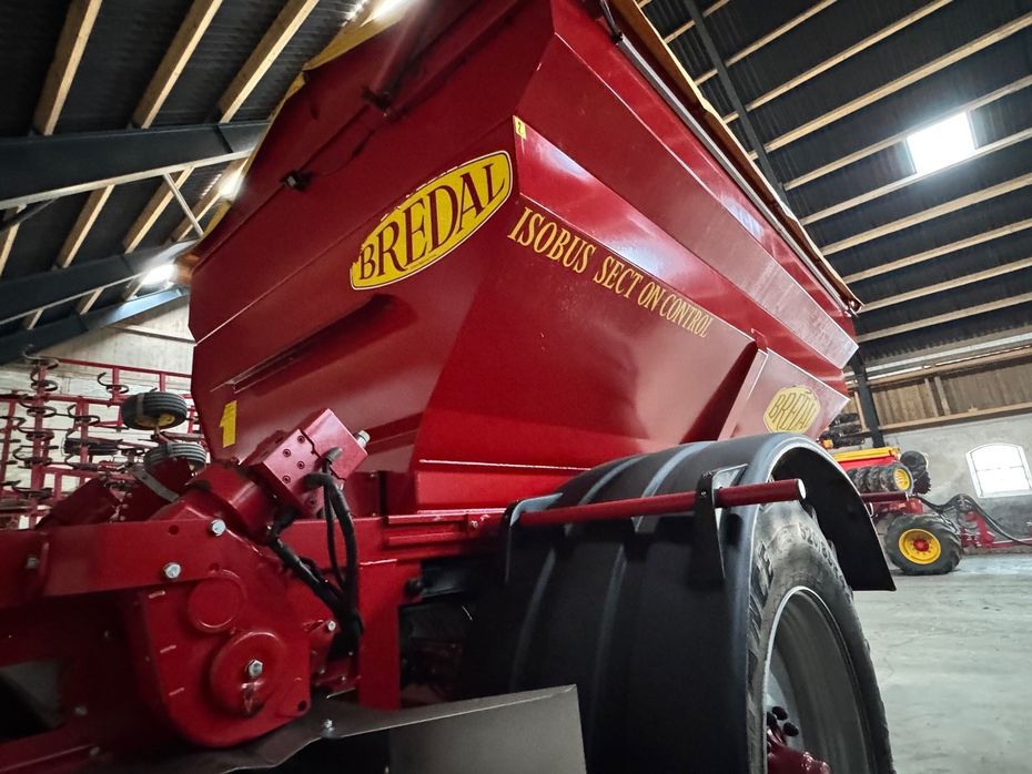 Bredal F 10 Gødningsspreder - Gødningsmaskiner - Bugserede gødningsspreder - 3