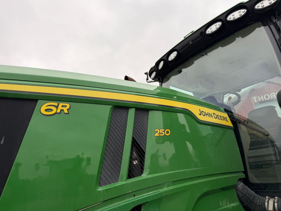 John Deere 6R250 PÅ VEJ HJEM! - Traktorer - Traktorer 4 wd - 1