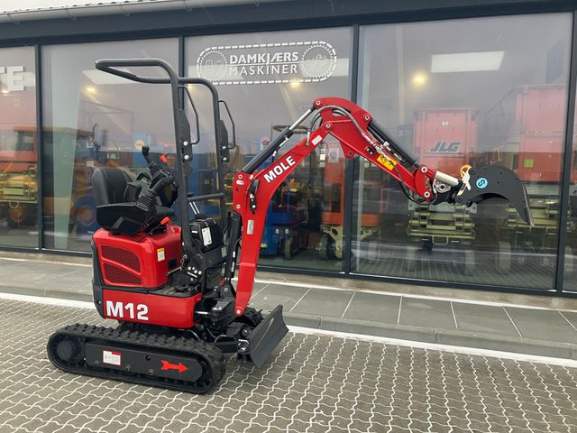 MOLE  M12
